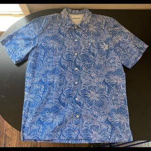 BRAND NEW Never Worn Mens Columbia Fishing Shirt Sz. S
